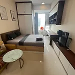 Cbd Luxury Apartment In Rivergate Tower